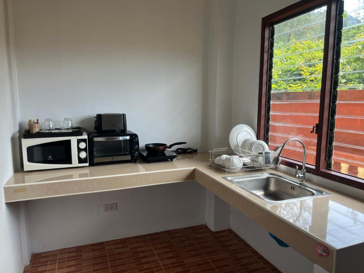 Phumin Apartment Ko Lanta Exteriör bild
